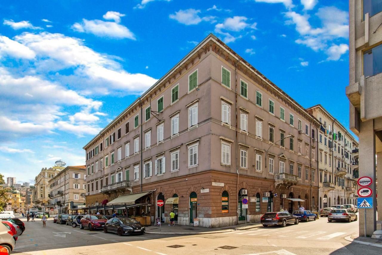 Apartment Mia Рийека Екстериор снимка